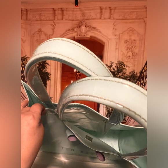 Ted Baker Bow Vinyl Tote Shopping Bag, Large, Great Condition, Sturdy, 14x14x4 - Picture 10 of 10